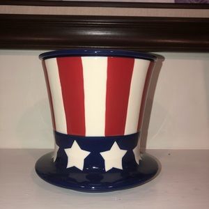 Celebrating home dip container 4th of July